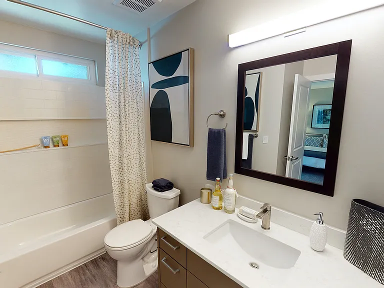Vercanta Newport Beach | Newport Beach, CA | Bathroom