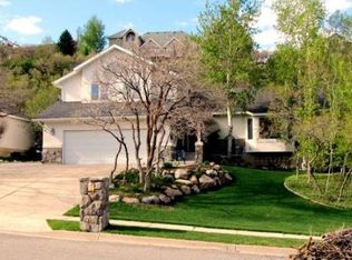 2972 E Lostwood Dr, Sandy, UT 84092
