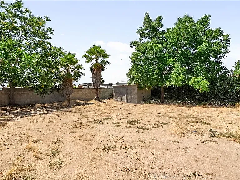 7516 Valaria Dr — Photo 13