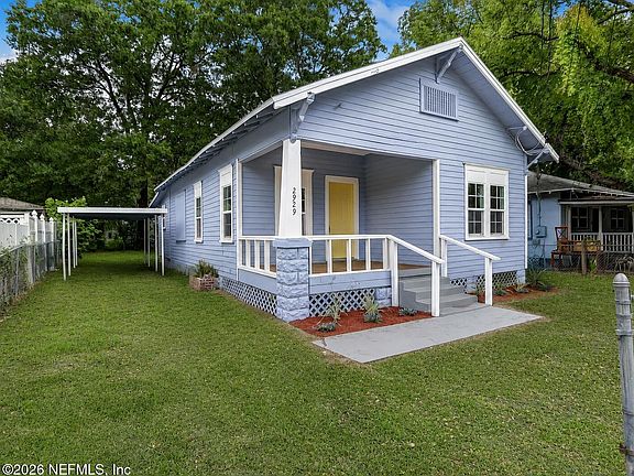 2nd image of 2929 SPENCER Street