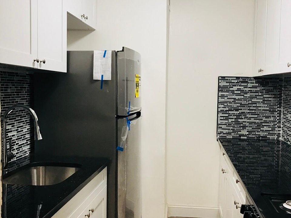 1st image of 926 Bronx Park S APT 5D
