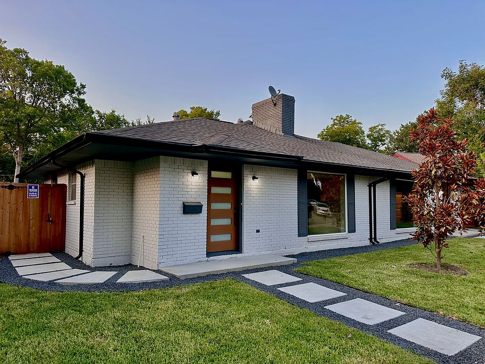 1st image of 3649 Stables Ln #49