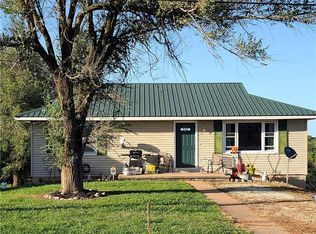 287 Highway H, Henley, MO 65040