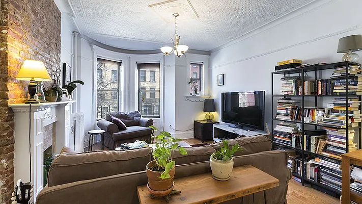 Rented by Garfield Realty  | media 13