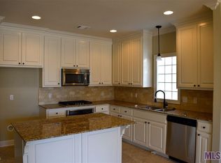 3077 Hudson Park Dr, Baton Rouge, LA 70810