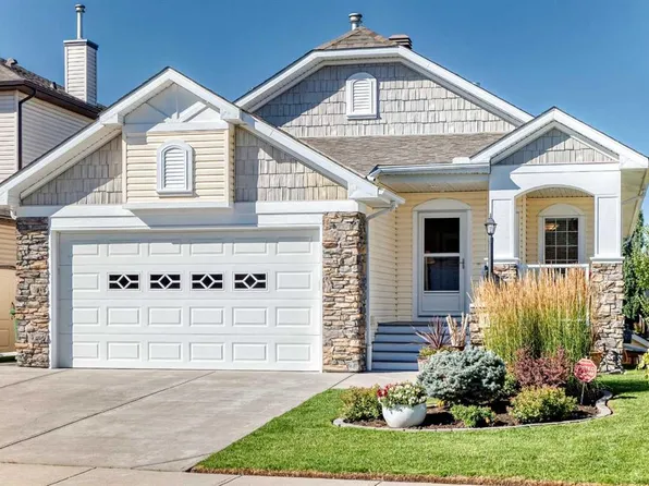 17 E Cimarron Park Grn, Okotoks, AB T1S 2K2