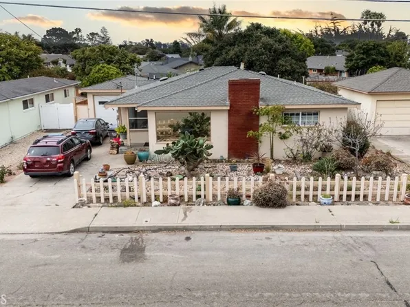 1049 Sunset Dr, Arroyo Grande, CA 93420