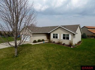 211 Middle St, Good Thunder, MN 56037