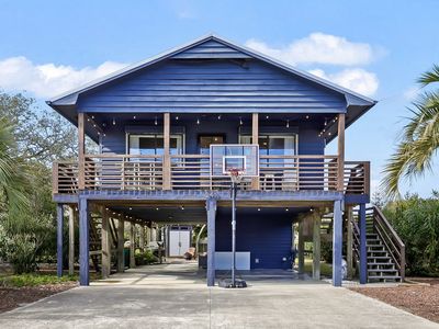241 N 4th Ave, Kure Beach, NC, 28449