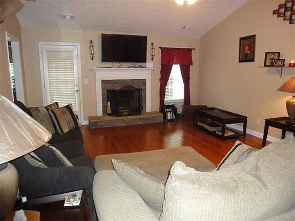 2nd image of 5016 Brookstone Ln