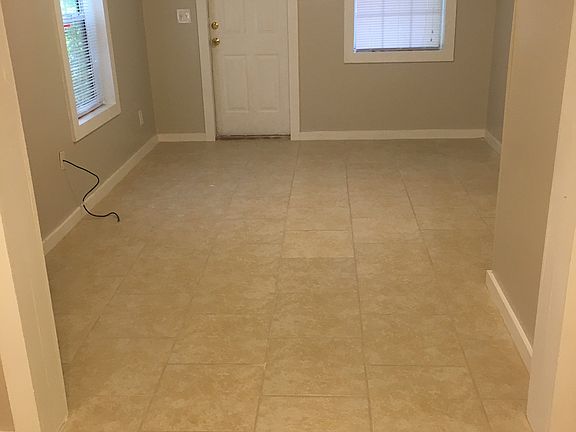 2nd image of 3416 6th St #1