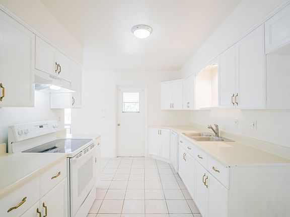 3rd image of 11467 N Desert Hills Dr W