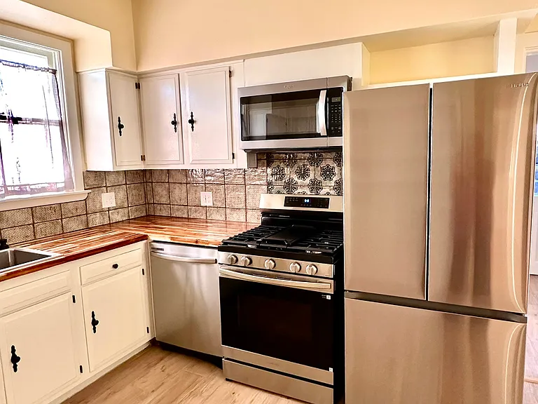 414 W Las Cruces Ave — Photo 5