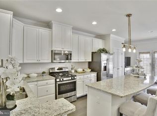 428 Falmouth St, Warrenton, VA 20186