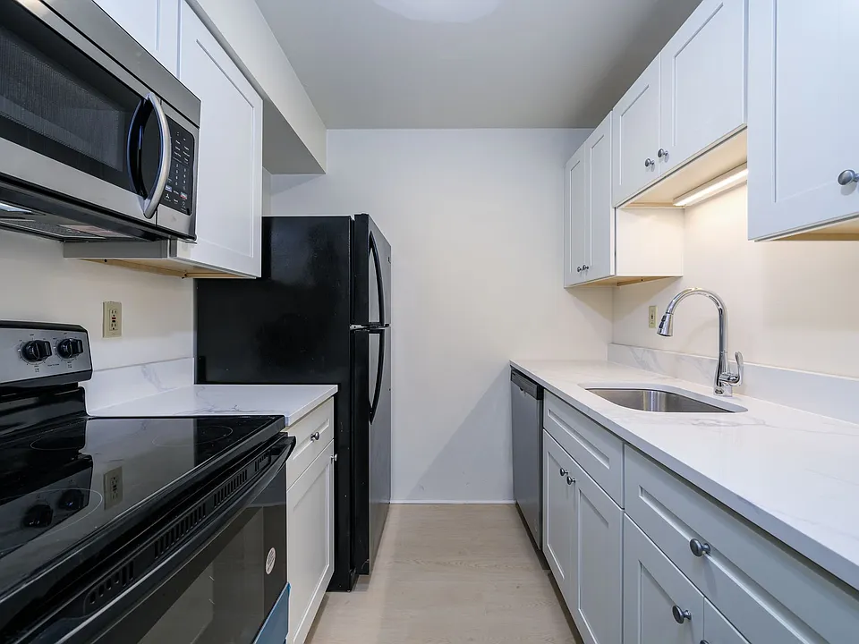 Southfield Apartments