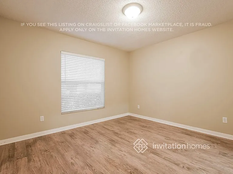1511 Canopy Oaks Dr — Photo 10