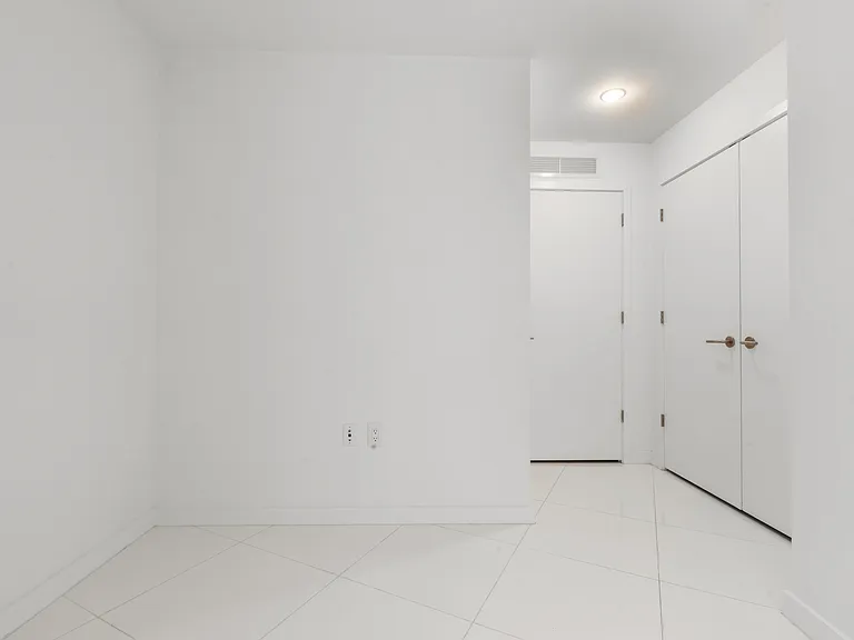 851 NE 1st Ave #3202 — Photo 14