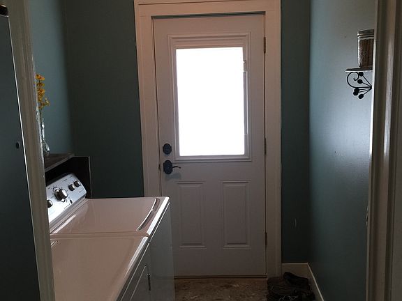 4th image of 1718 Belmont Blvd