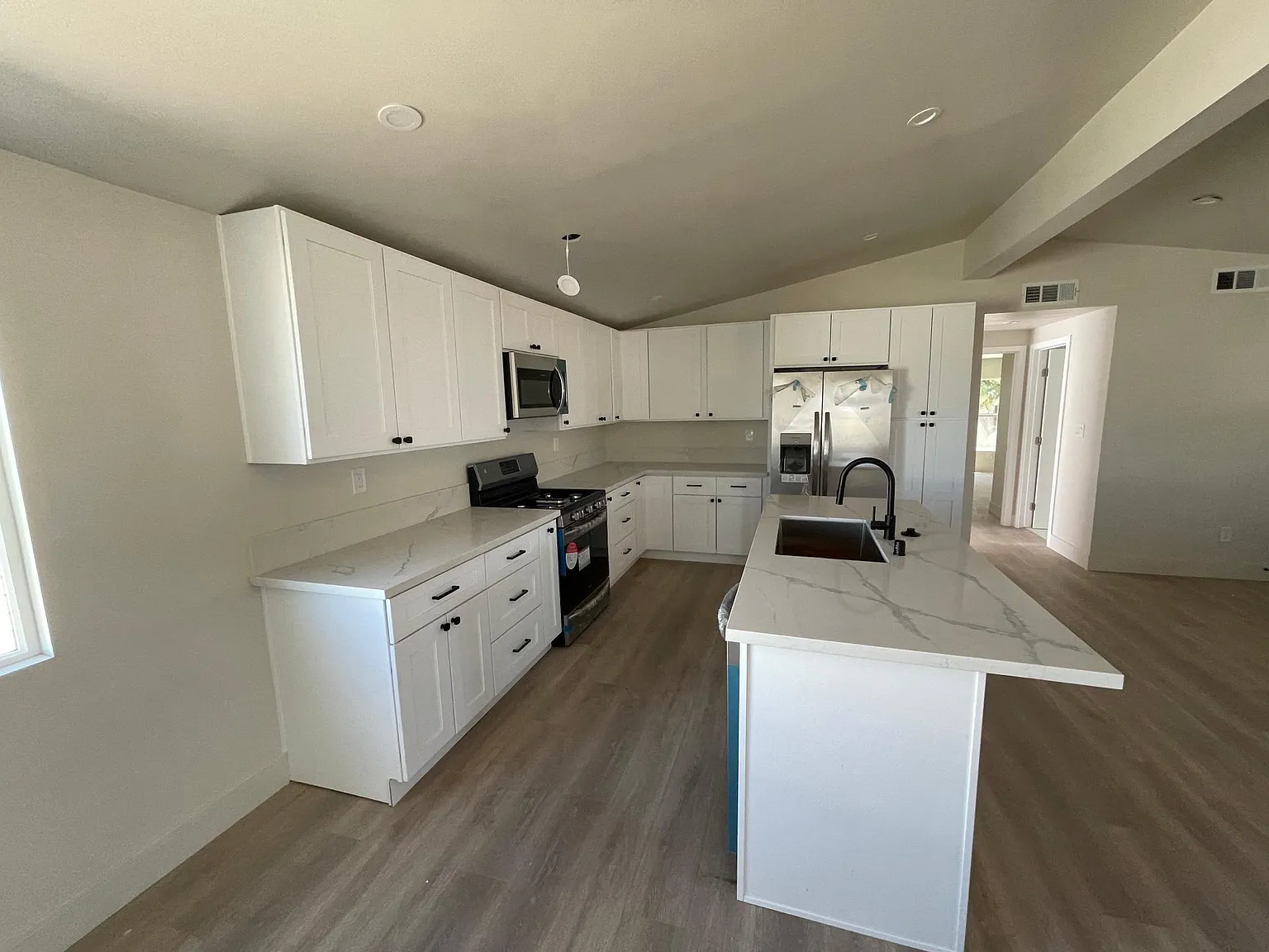 4568 W Rosamond Blvd — Photo 3