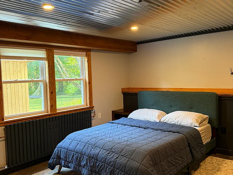41 Middle Rd — Photo 13