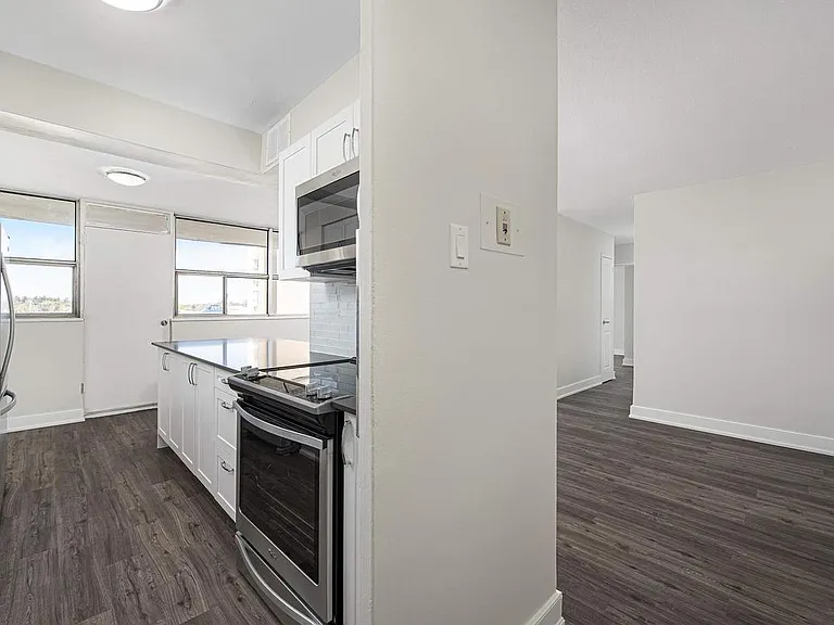1970 Fowler Dr — Photo 1