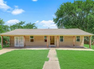 406 W Fowler St, Savoy, TX 75479
