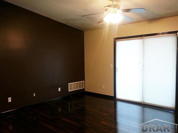 5th image of 9759 Wildflower Ct #48