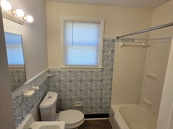 2nd image of 105 Neely Ave
