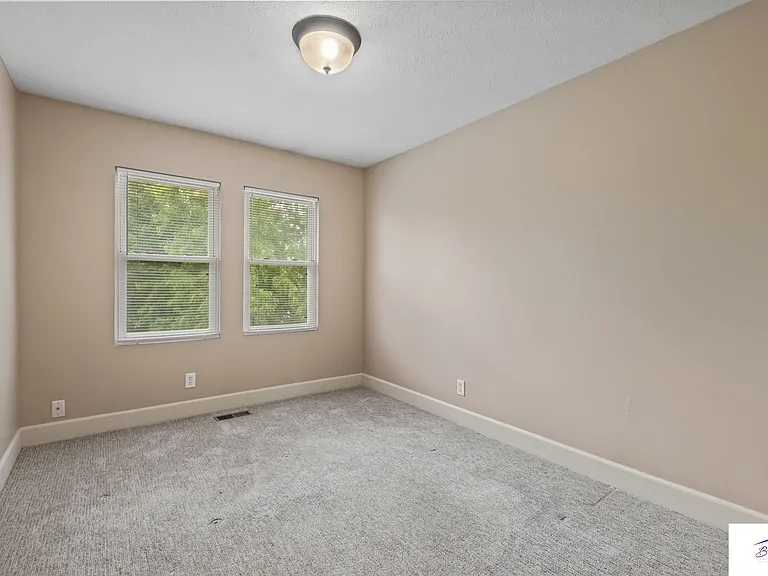 1036 S 31st St — Photo 10