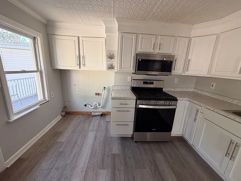 15 Bridge St #17B — Photo 4