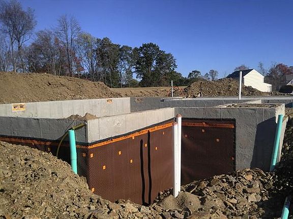 2nd image of 308 Balsa Dr