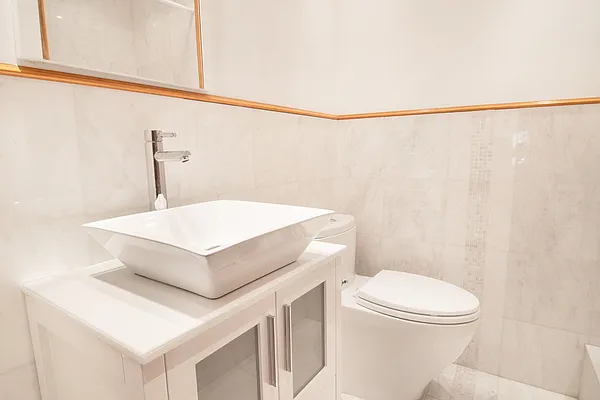 Rented by WAM Partners - William Moses Co. | media 50