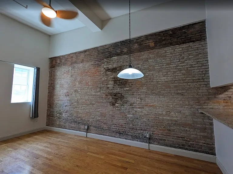 130 E State St #402 — Photo 11