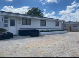 11510 SW 193rd St, Miami, FL 33157