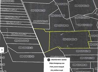 26 Lake Rd, Charlevoix, MI 49720