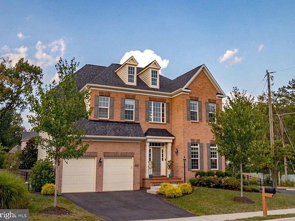 2nd image of 10600 McLean Ct
