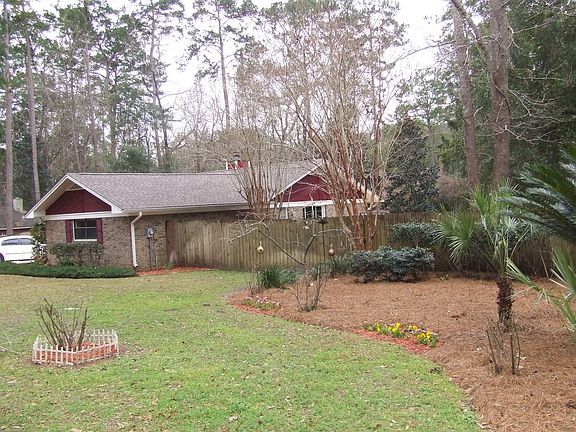 2nd image of 2487 Royal Oaks Dr