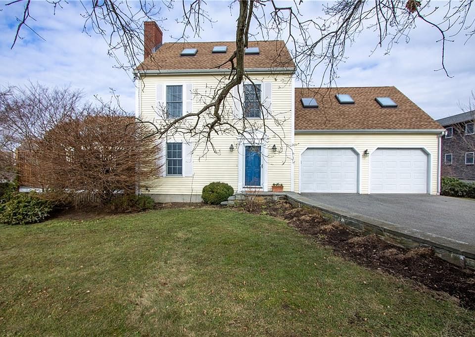 1st image of 185 Mill Ln