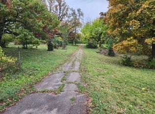 31W184 Wolsfeld Rd, Elgin, IL 60120