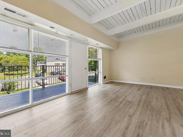 4901 Americana Dr #204 — Photo 13