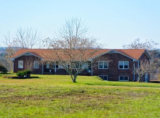 747 Davis Rd, Carrollton, GA 30116
