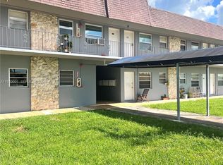 9375 SW 40th Ter APT 106, Miami, FL 33165