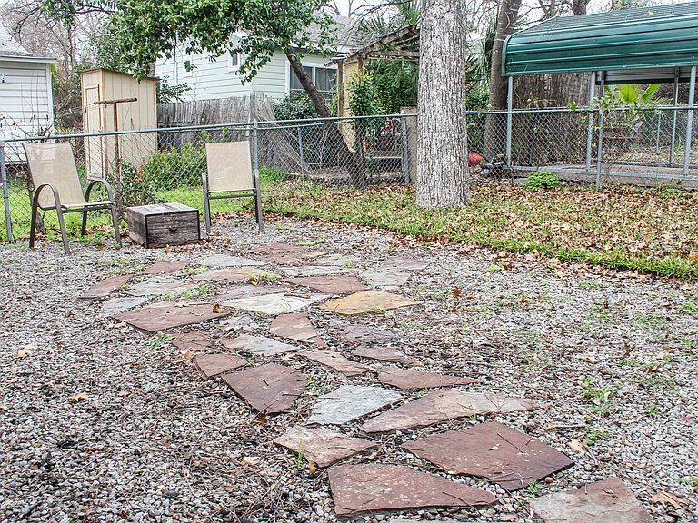 3410B Werner Ave — Photo 16