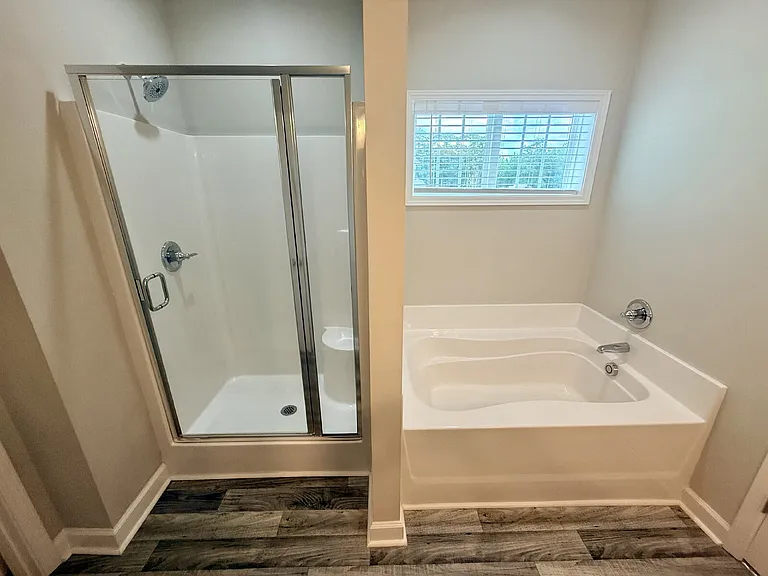 1744 Stackhouse Dr — Photo 24