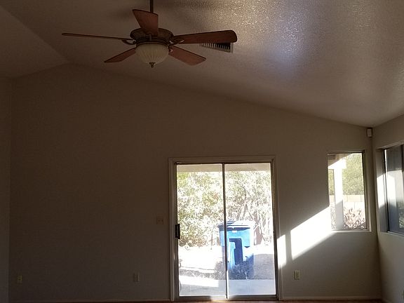 4th image of 1440 N Amberbrooke Ave