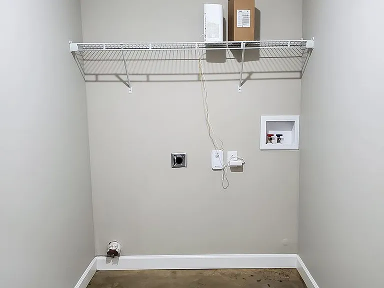 608 Main St #2 — Photo 10