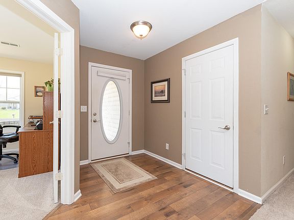 3rd image of 6373 Buckham Wood Dr