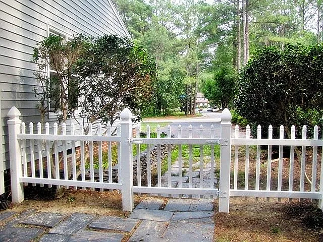 14010 Autumn Woods Rd — Photo 14