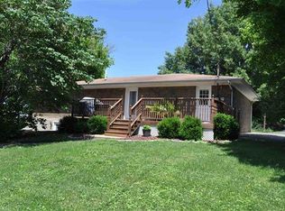 201 Morningside Dr, Benton, KY 42025