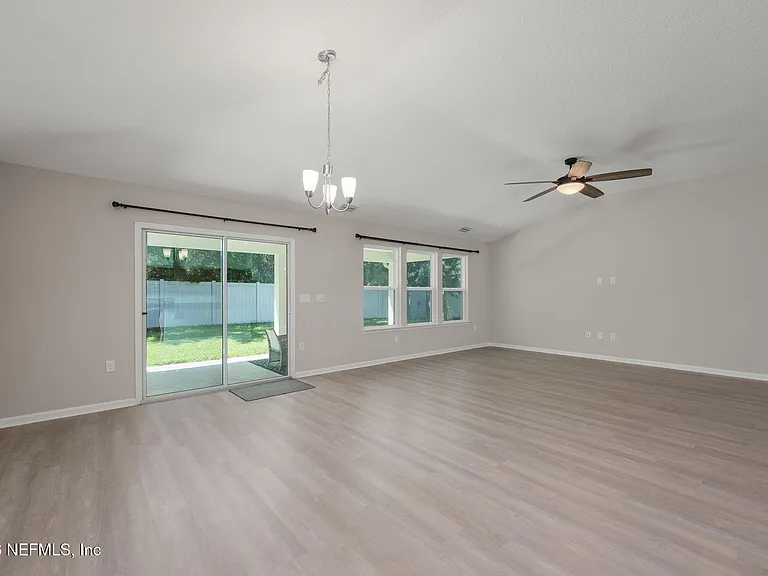 5132 Oak Bend Ave — Photo 11